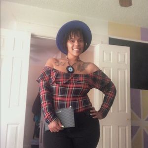 Meet your Posher, Monet